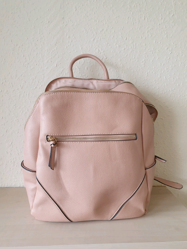 accessorize judy backpack